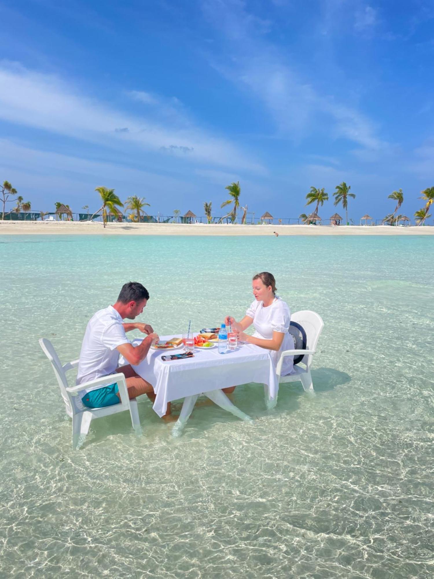 Ithaa Beach Guraidhoo  Exteriör bild